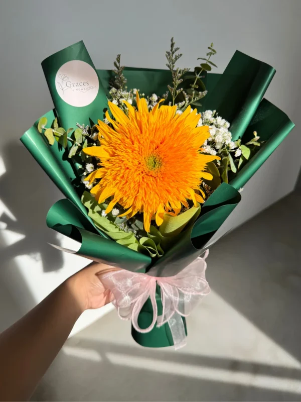 Eliya - Sunflower Bouquet