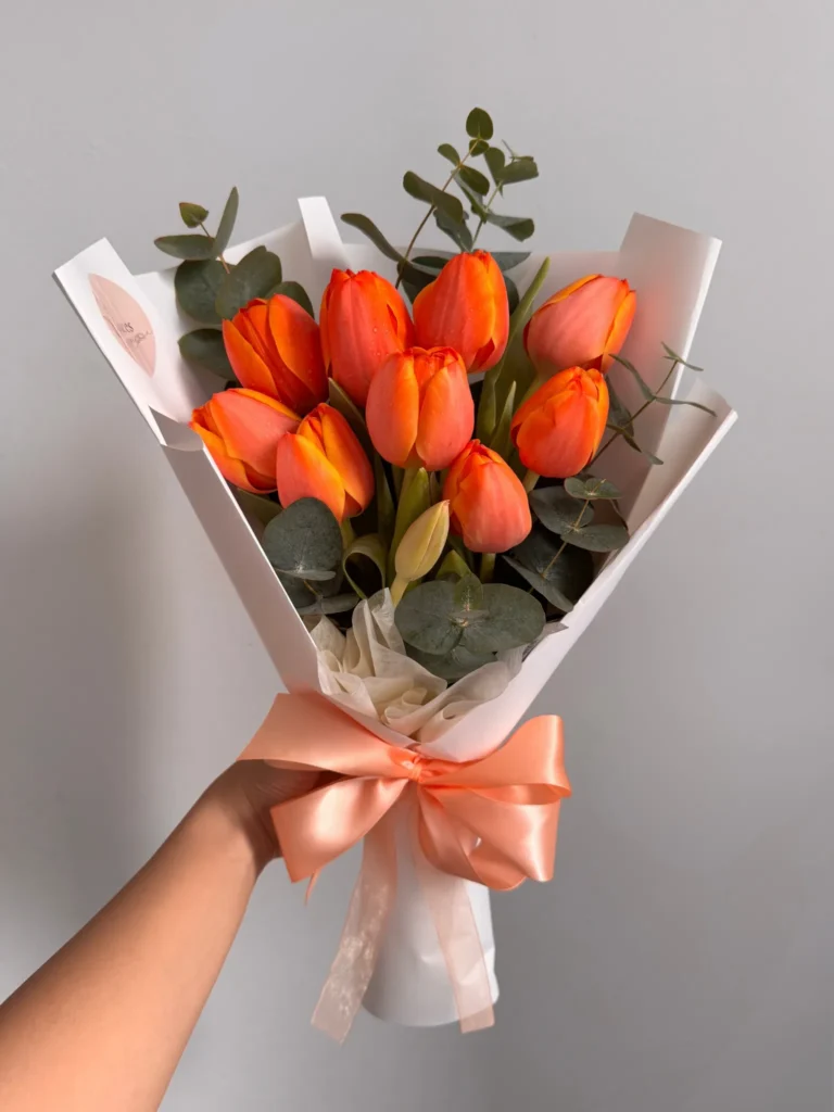 Emely - Tulips
